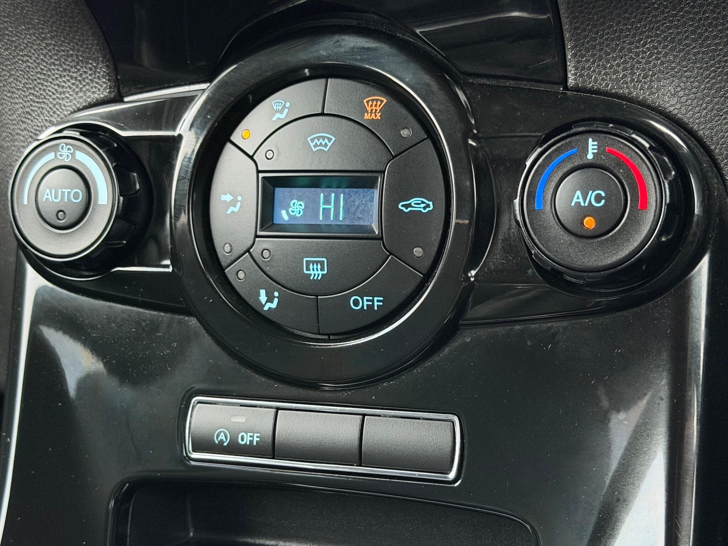 Used Ford Fiesta 2014 for sale - 77457454: Photo 39