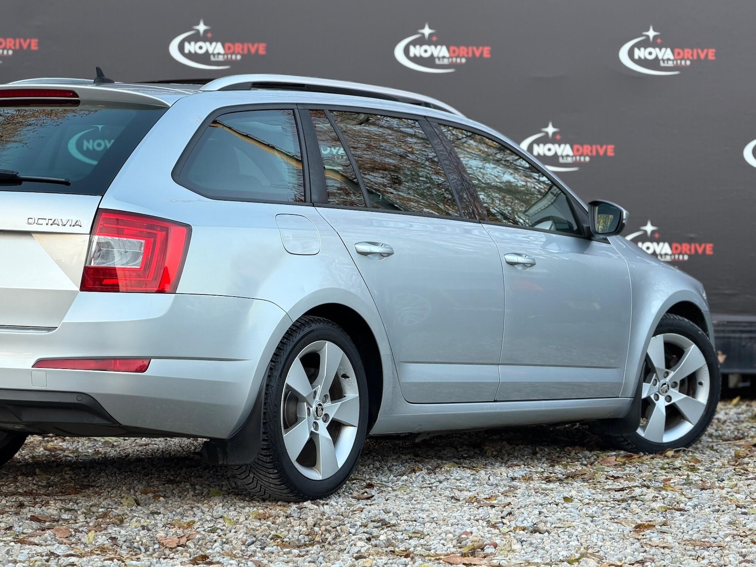 Used Skoda Octavia 2013 for sale - 76607184: Photo 11