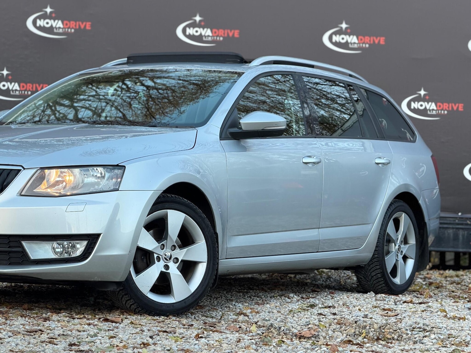 Used Skoda Octavia 2013 for sale - 76607184: Photo 4