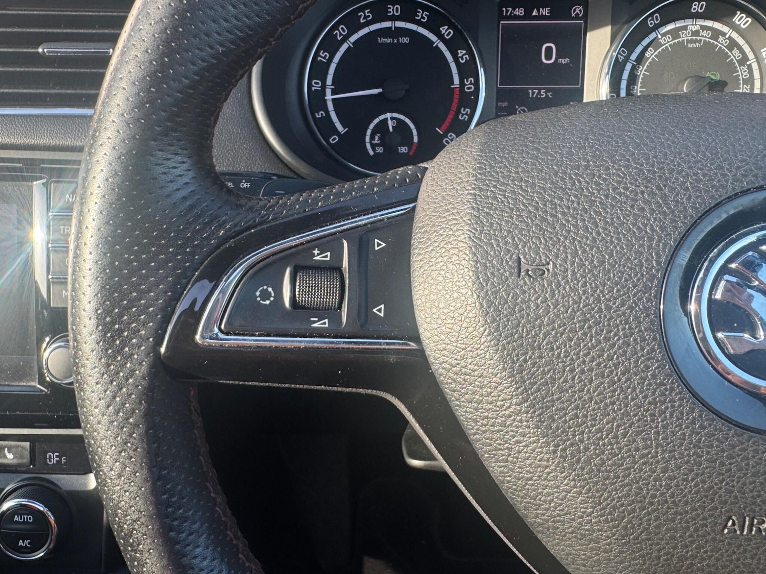 Used Skoda Octavia 2013 for sale - 78220388: Photo 33