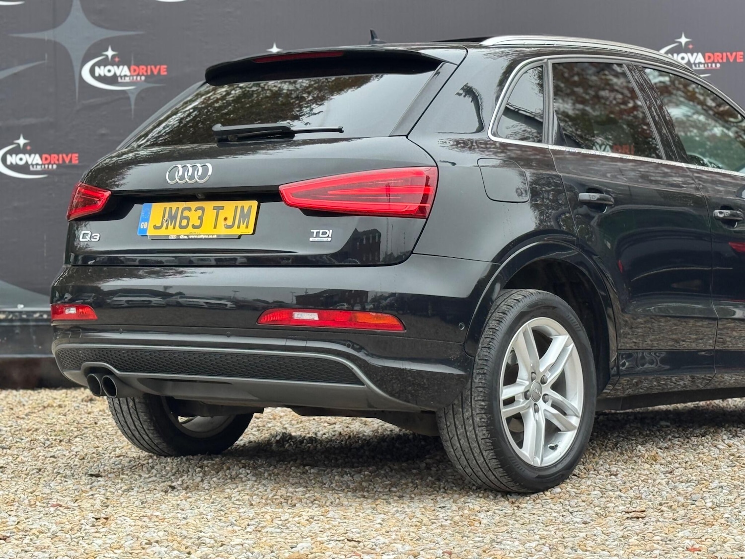 Used Audi Q3 2013 for sale - 76513197: Photo 12