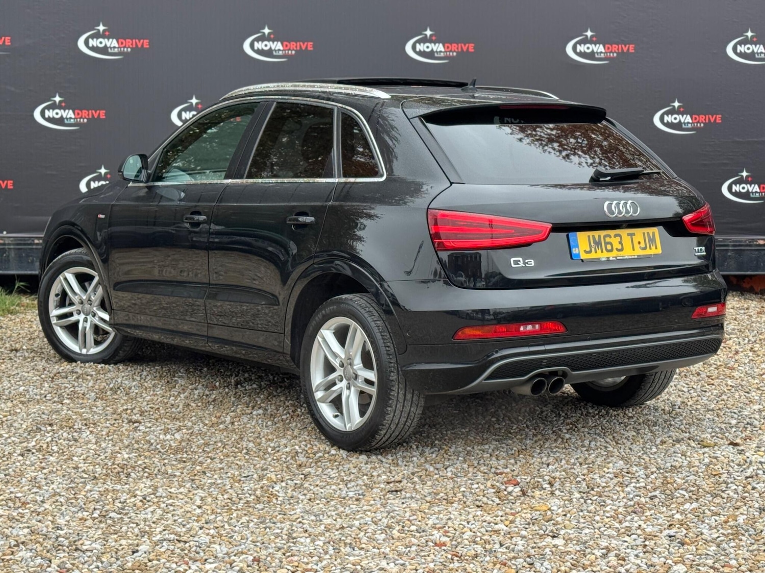 Used Audi Q3 2013 for sale - 76513197: Photo 15