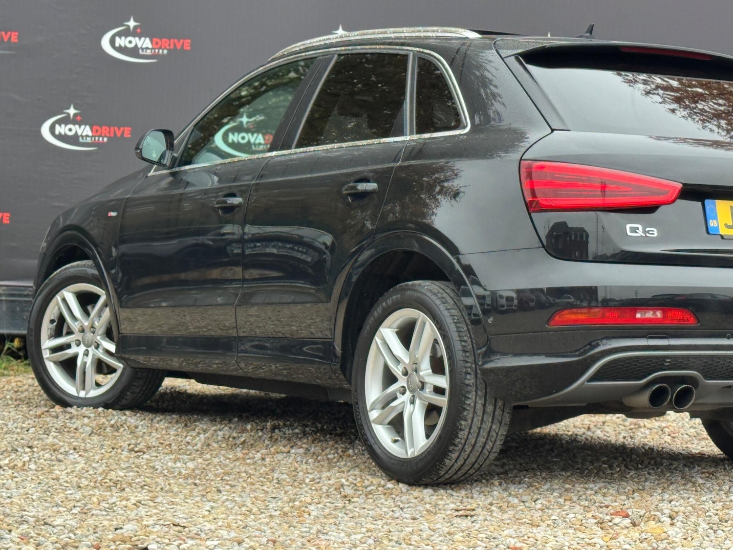 Used Audi Q3 2013 for sale - 76513197: Photo 18