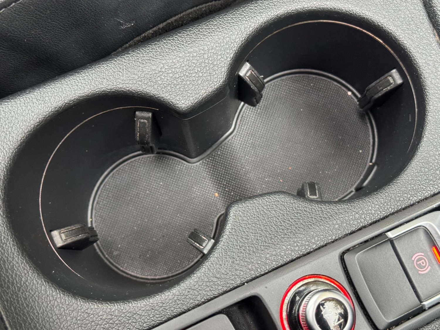 Used Audi Q3 2013 for sale - 76513197: Photo 37