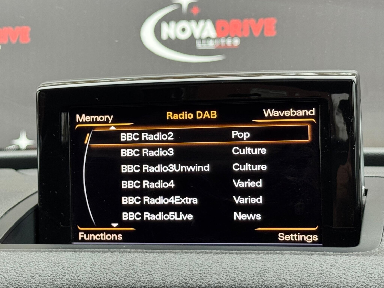 Used Audi Q3 2013 for sale - 76513197: Photo 42