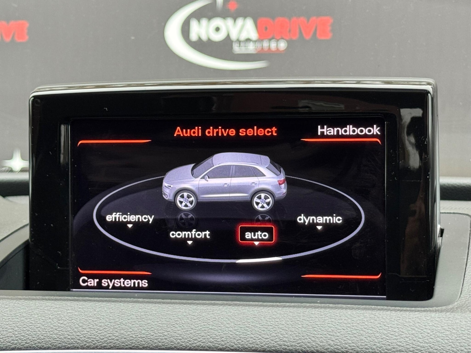 Used Audi Q3 2013 for sale - 76513197: Photo 43