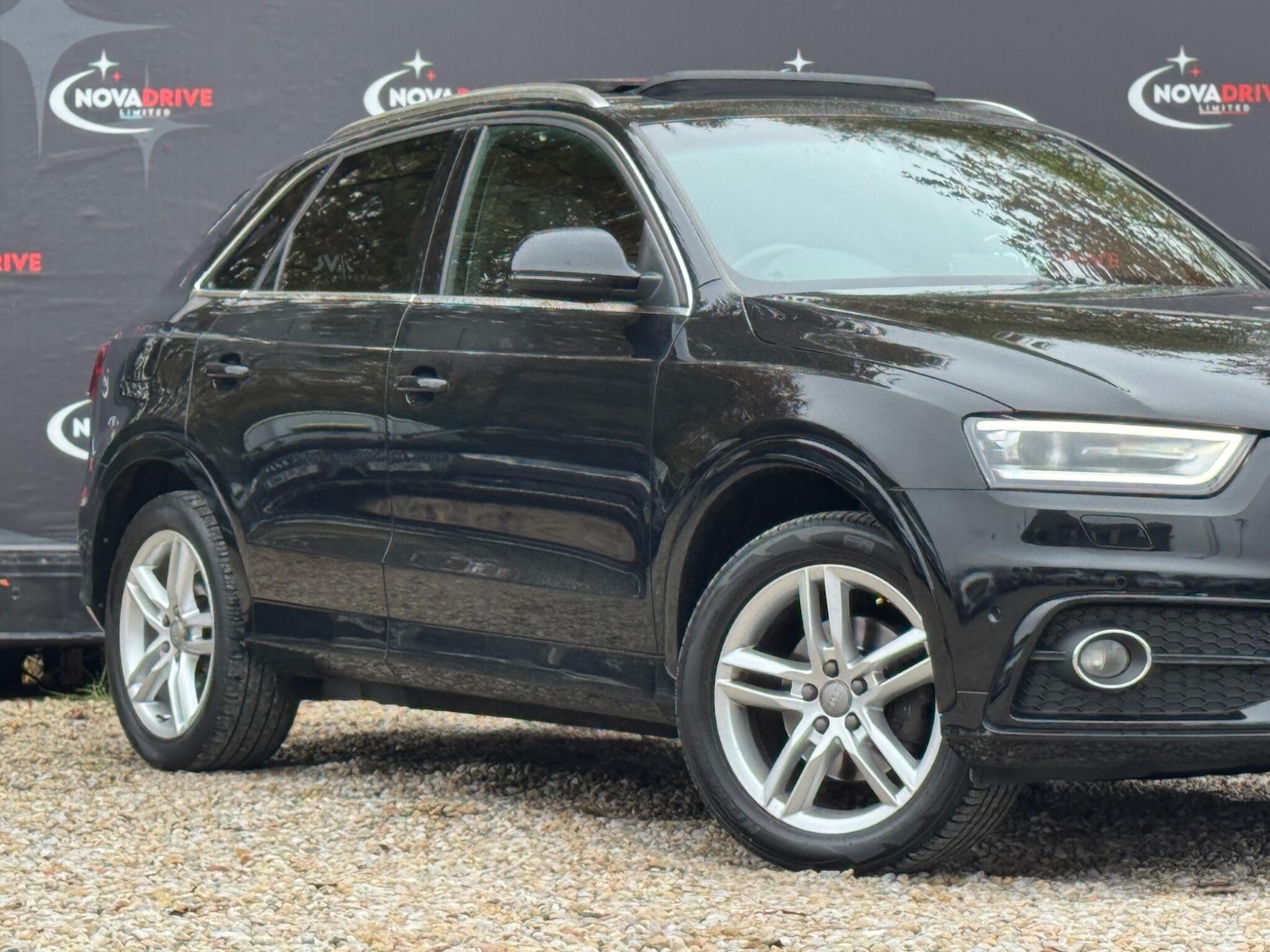 Used Audi Q3 2013 for sale - 76513197: Photo 8