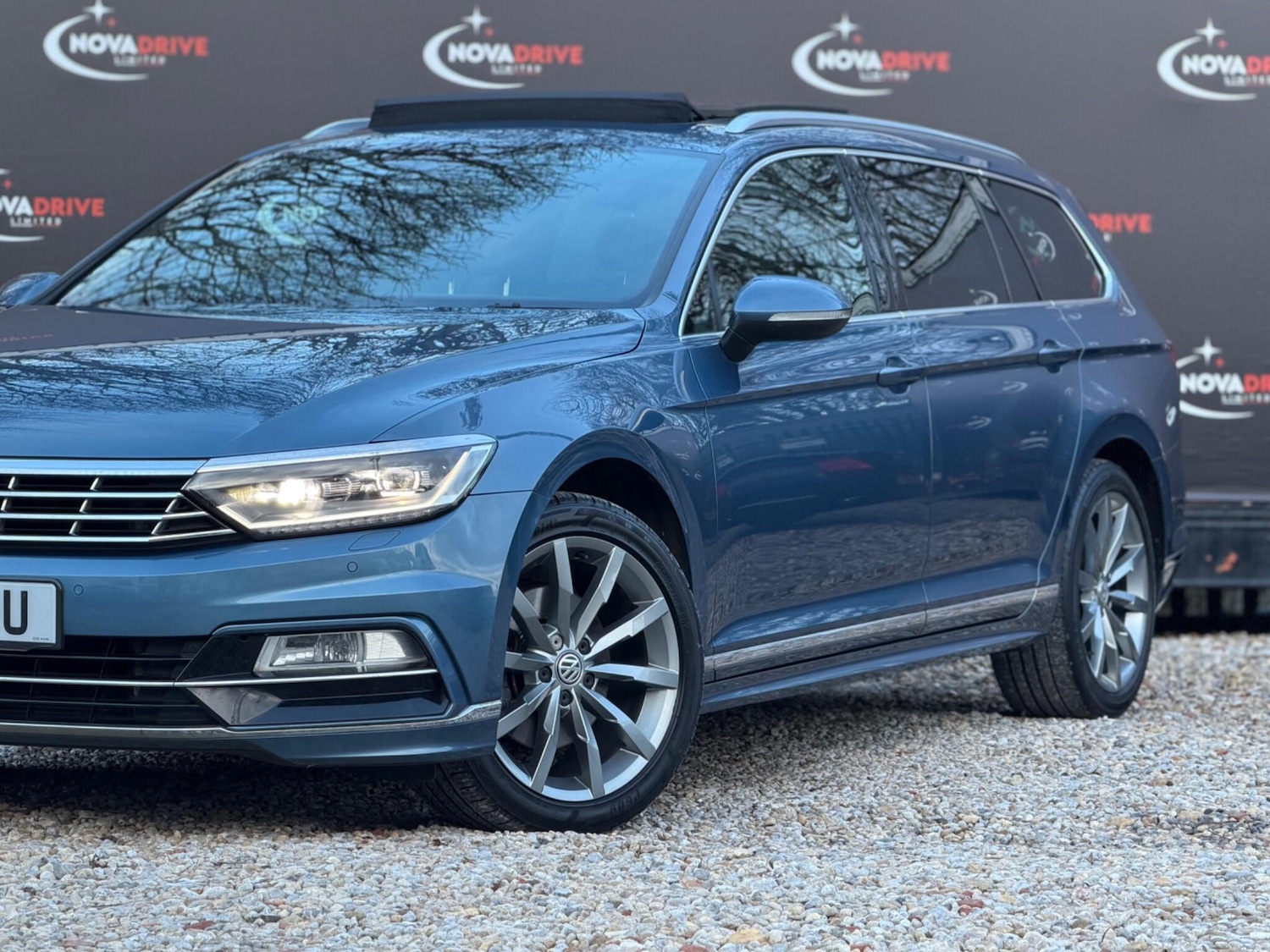 Used Volkswagen Passat 2018 for sale - 77457460: Photo 4