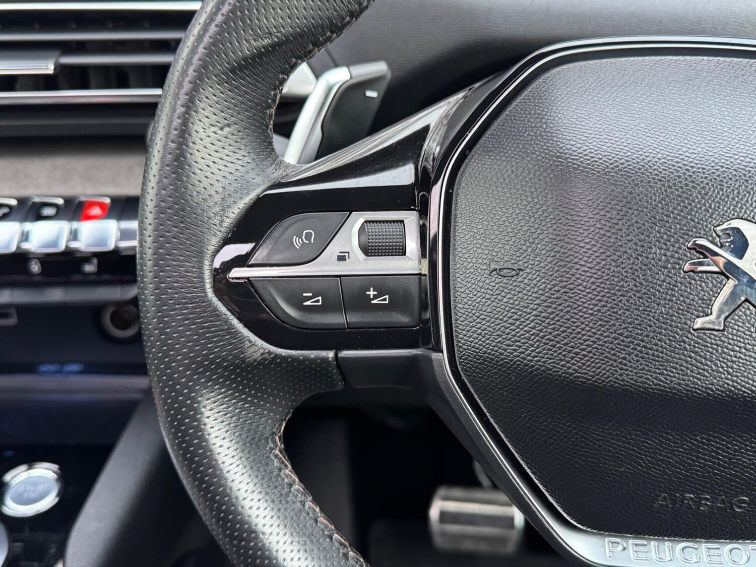 Used Peugeot 3008 2018 for sale - 78220665: Photo 38