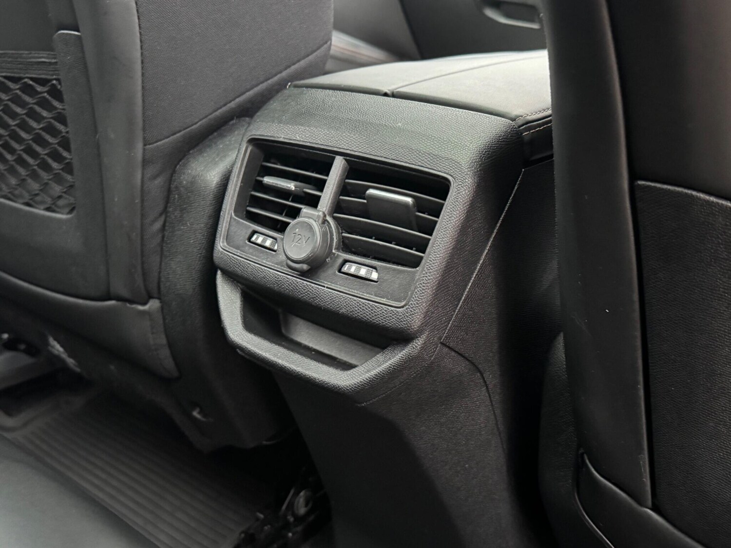 Used Peugeot 3008 2018 for sale - 78220665: Photo 64