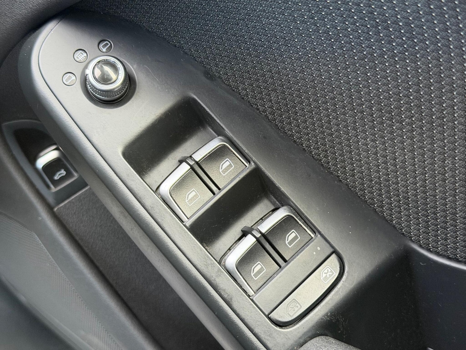 Used Audi A4 2014 for sale - 77457472: Photo 31