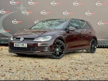 Used Volkswagen Golf 2017 for sale - 76742707: Photo