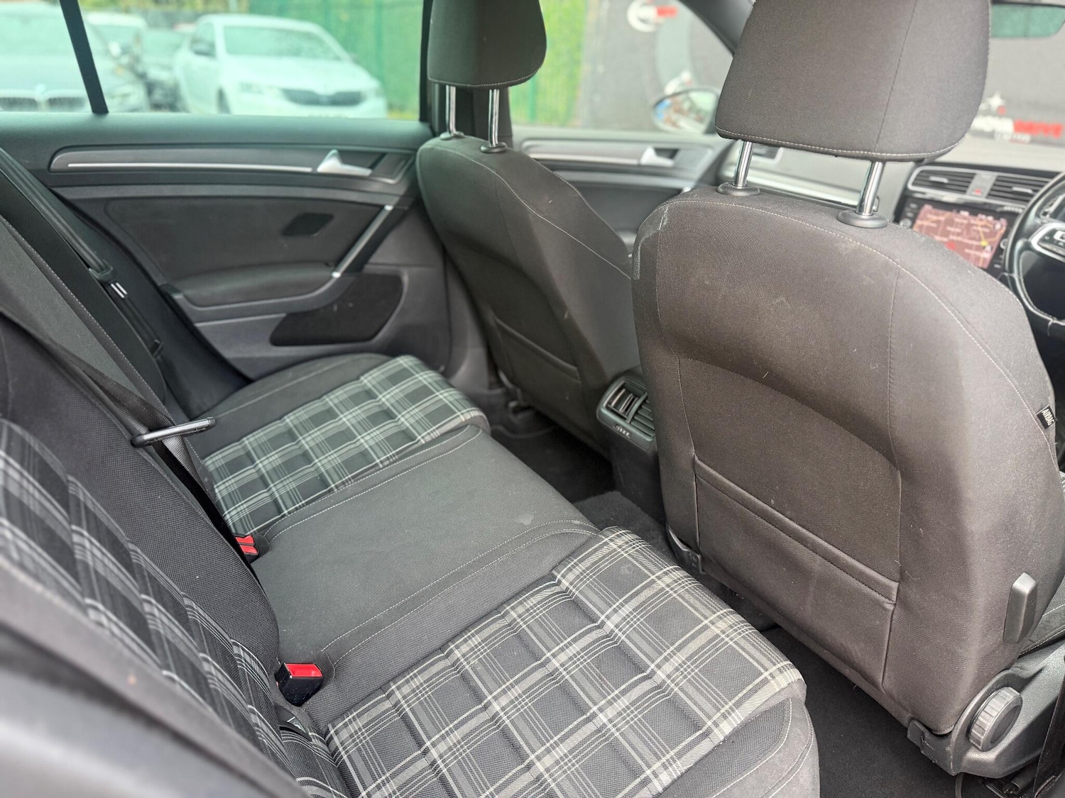 Used Volkswagen Golf 2017 for sale - 76742707: Photo 34