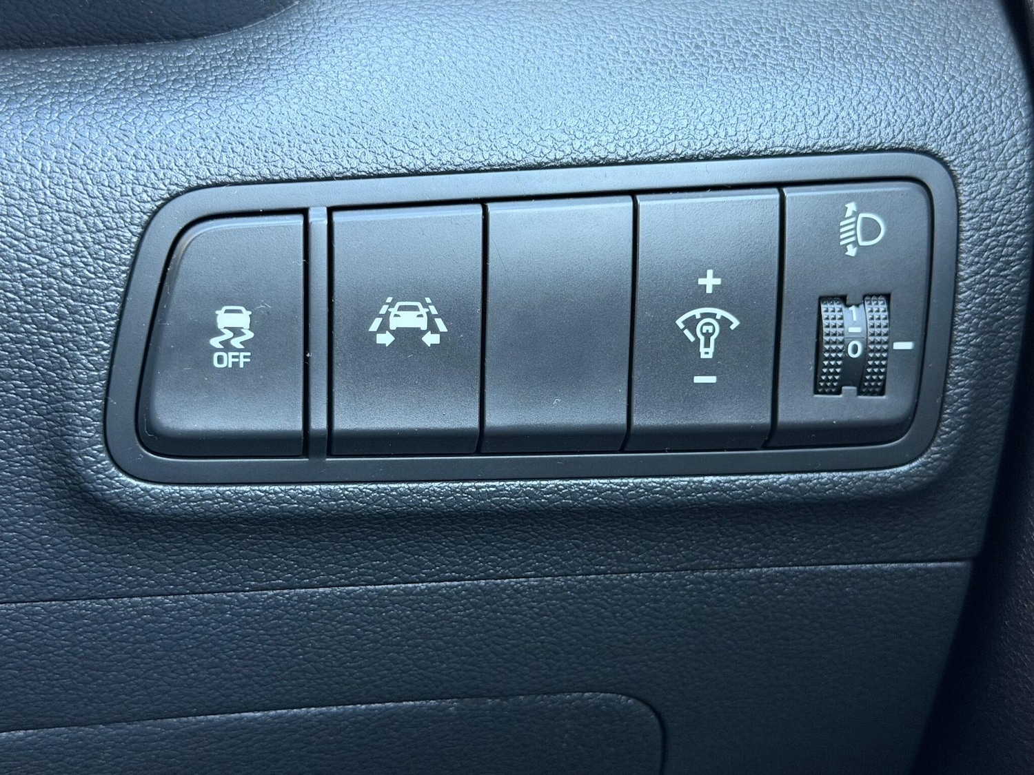 Used Hyundai TUCSON 2017 for sale - 76727745: Photo 30