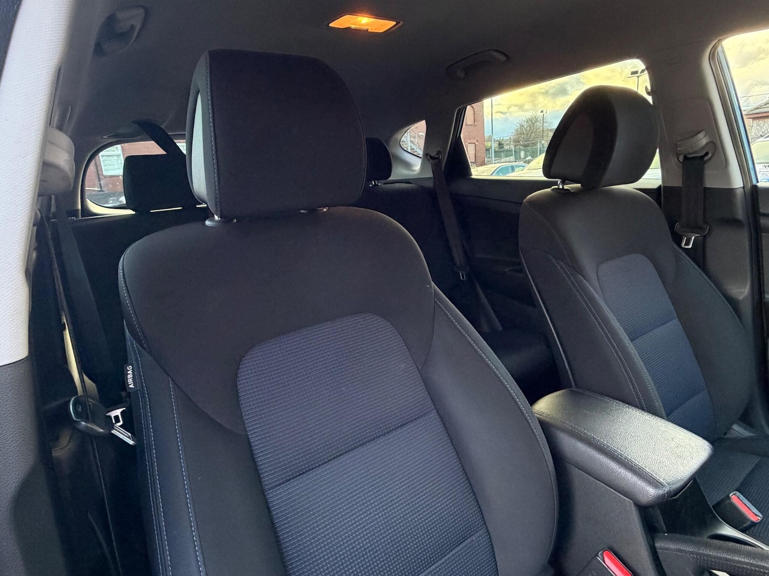 Used Hyundai TUCSON 2017 for sale - 76727745: Photo 50