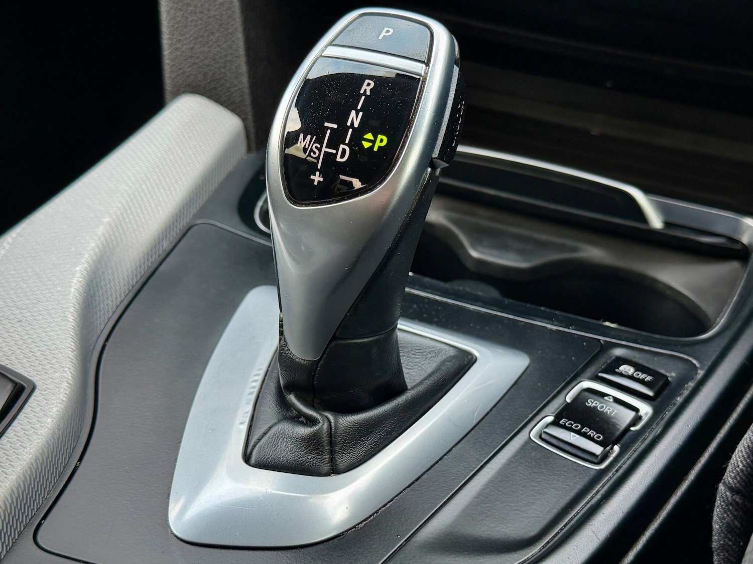 Used BMW 3 Series 2017 for sale - 77457450: Photo 36