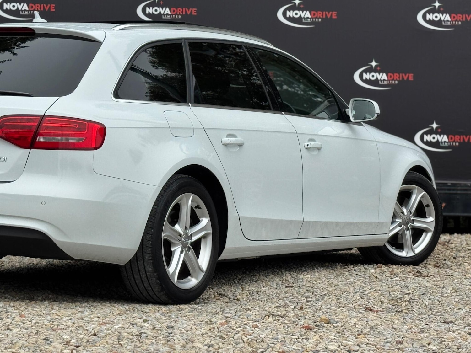 Used Audi A4 2014 for sale - 76425570: Photo 11