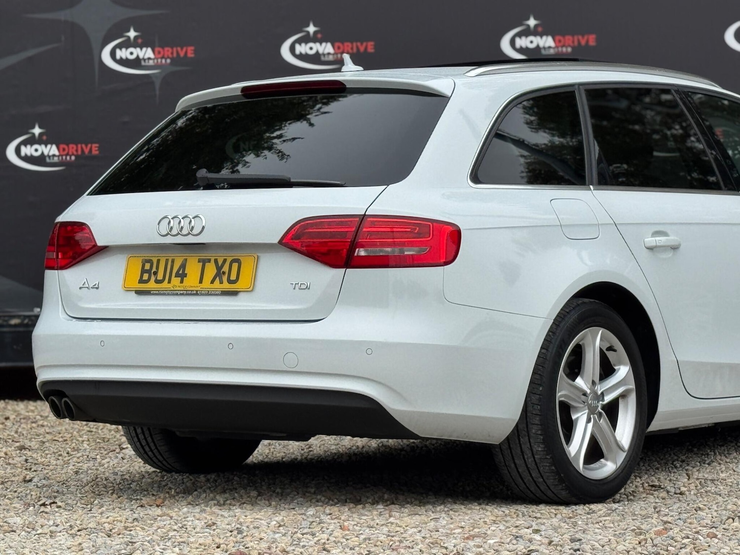 Used Audi A4 2014 for sale - 76425570: Photo 12