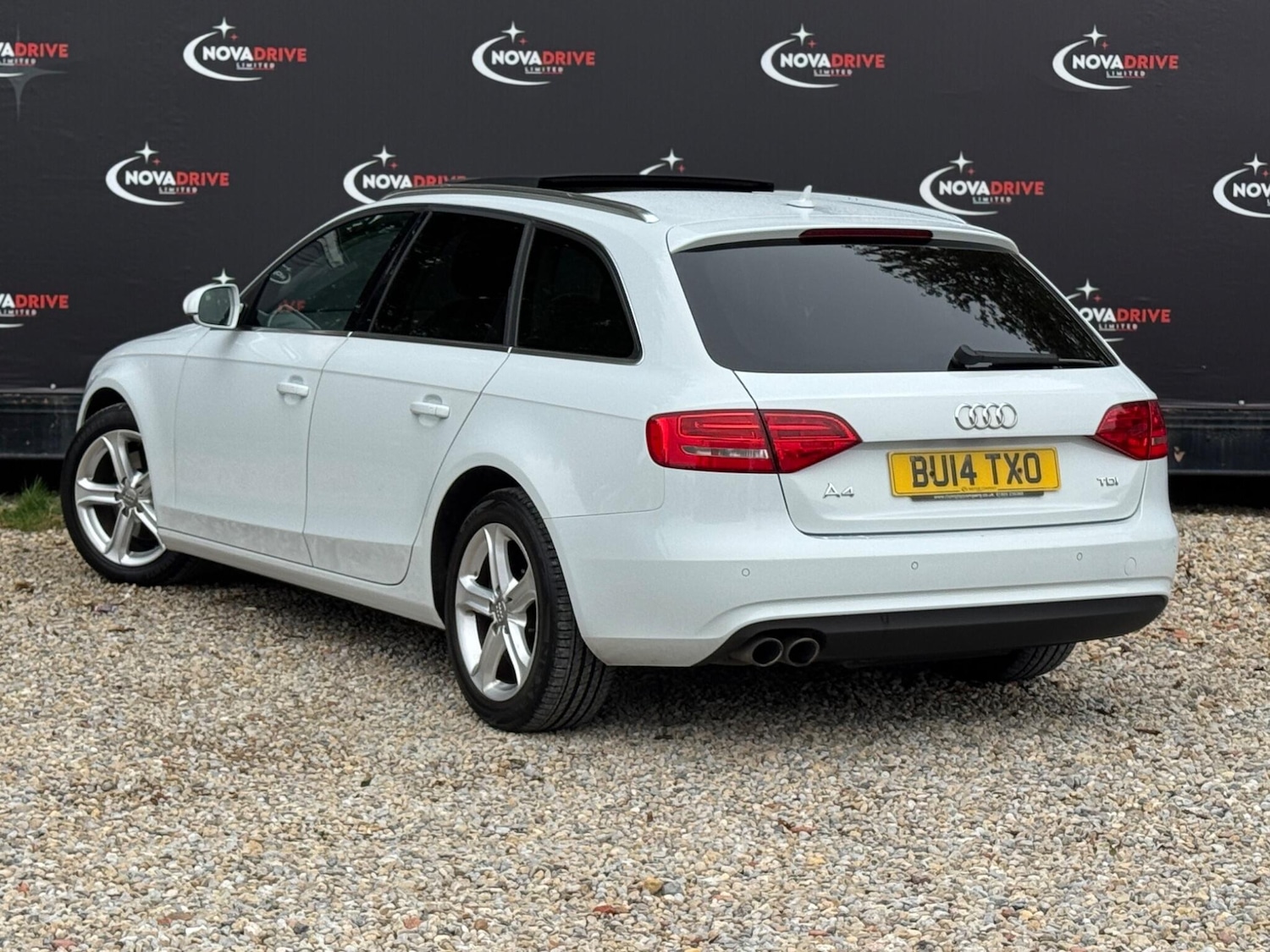 Used Audi A4 2014 for sale - 76425570: Photo 15
