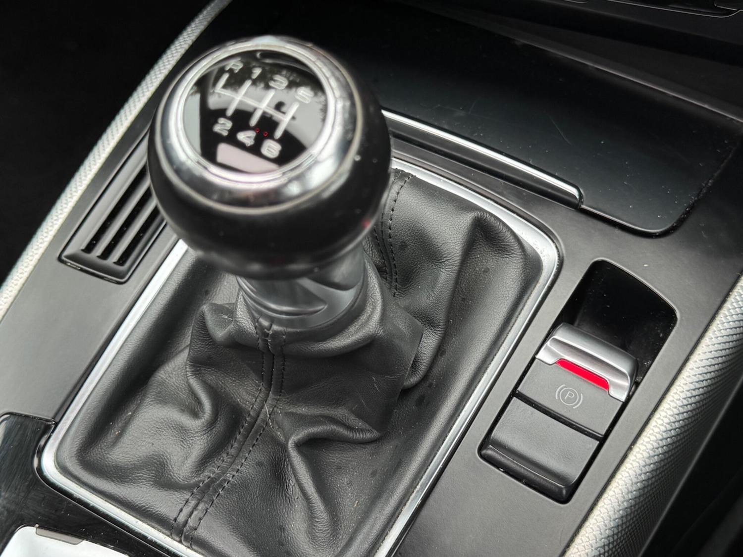 Used Audi A4 2014 for sale - 76425570: Photo 34