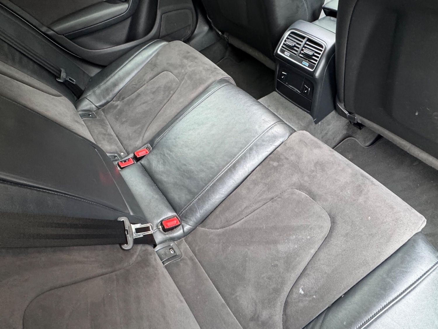 Used Audi A4 2014 for sale - 76425570: Photo 49