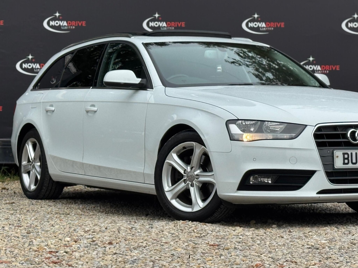 Used Audi A4 2014 for sale - 76425570: Photo 8