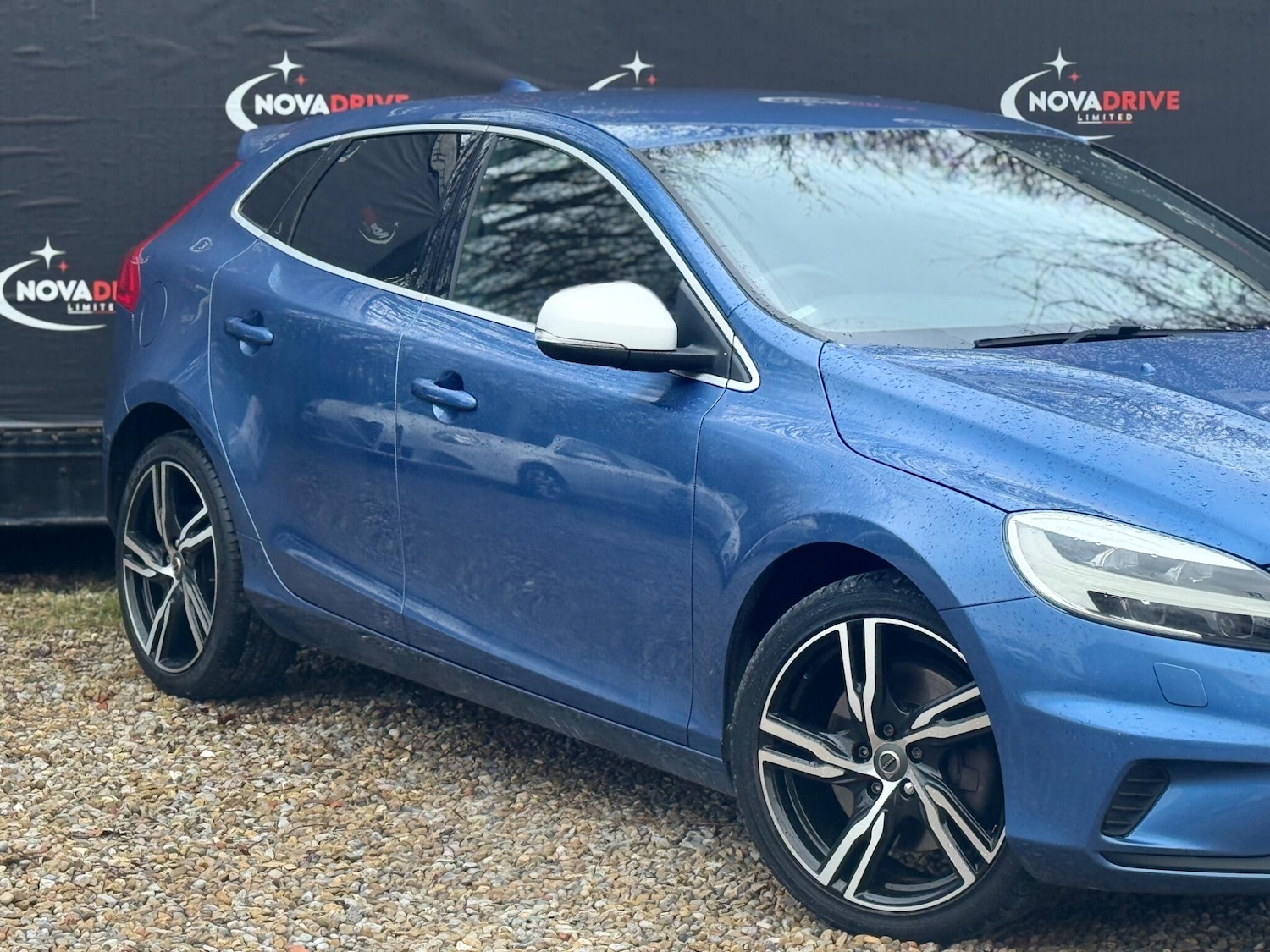 Used Volvo V40 2018 for sale - 77457464: Photo 10