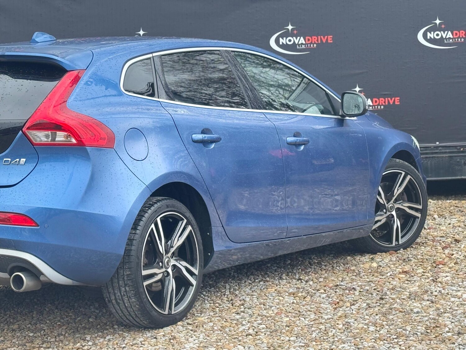 Used Volvo V40 2018 for sale - 77457464: Photo 23