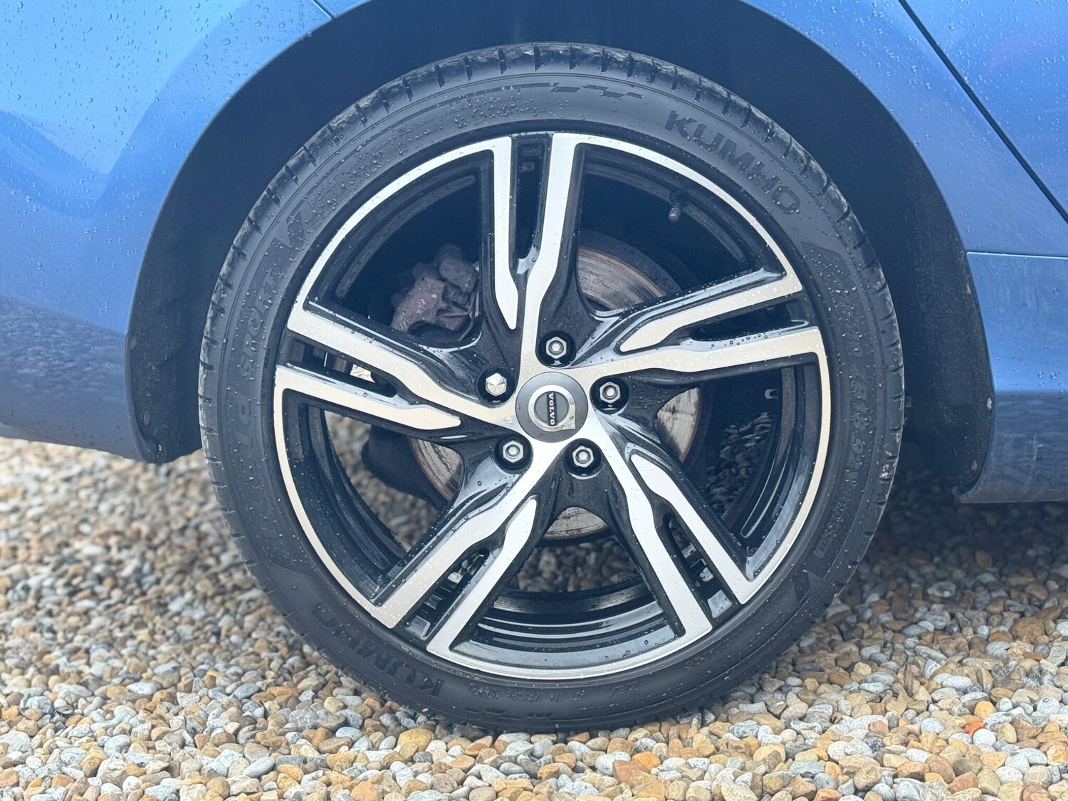 Used Volvo V40 2018 for sale - 77457464: Photo 28