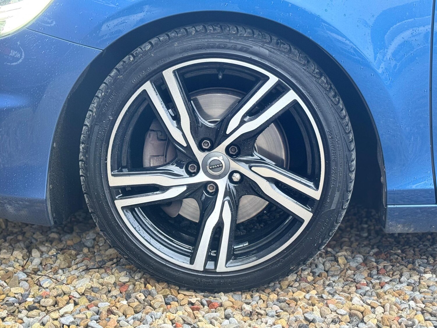 Used Volvo V40 2018 for sale - 77457464: Photo 30