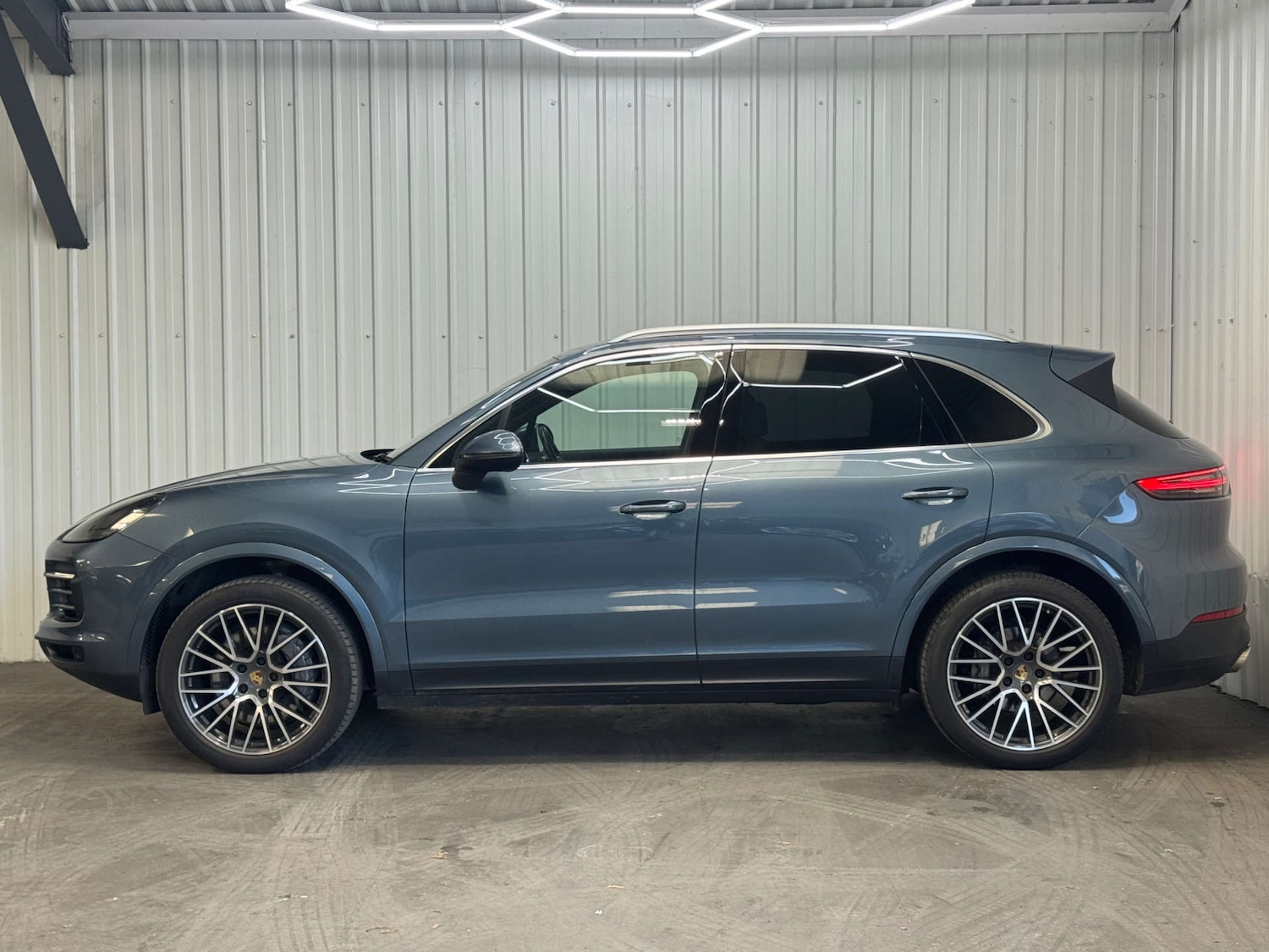 Used Porsche Cayenne 2019 for sale - 76601056: Photo 15