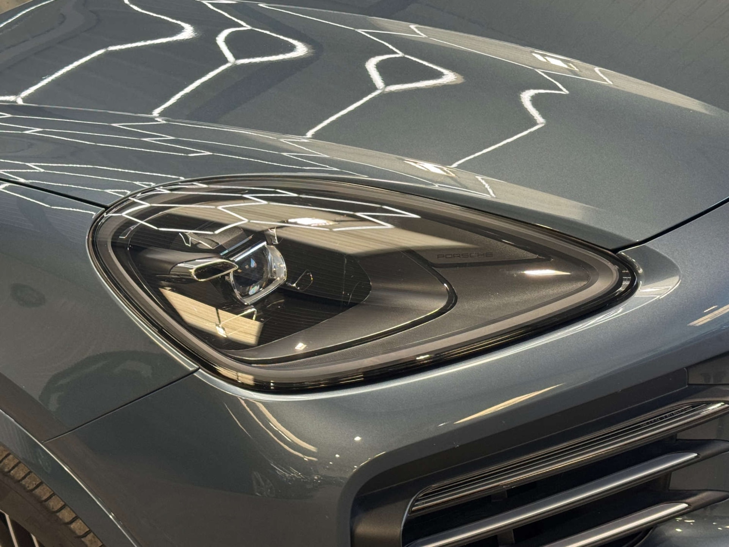 Used Porsche Cayenne 2019 for sale - 76601056: Photo 28