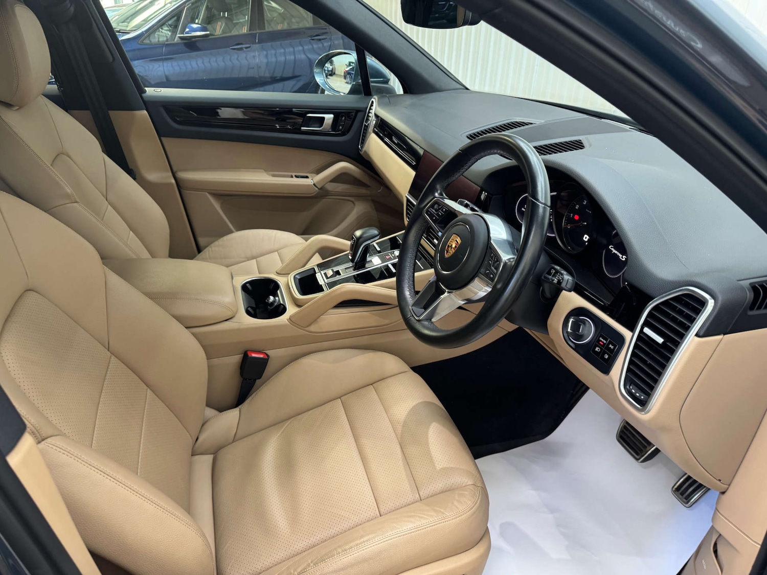 Used Porsche Cayenne 2019 for sale - 76601056: Photo 45