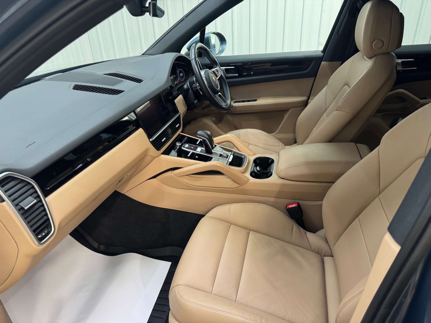 Used Porsche Cayenne 2019 for sale - 76601056: Photo 51