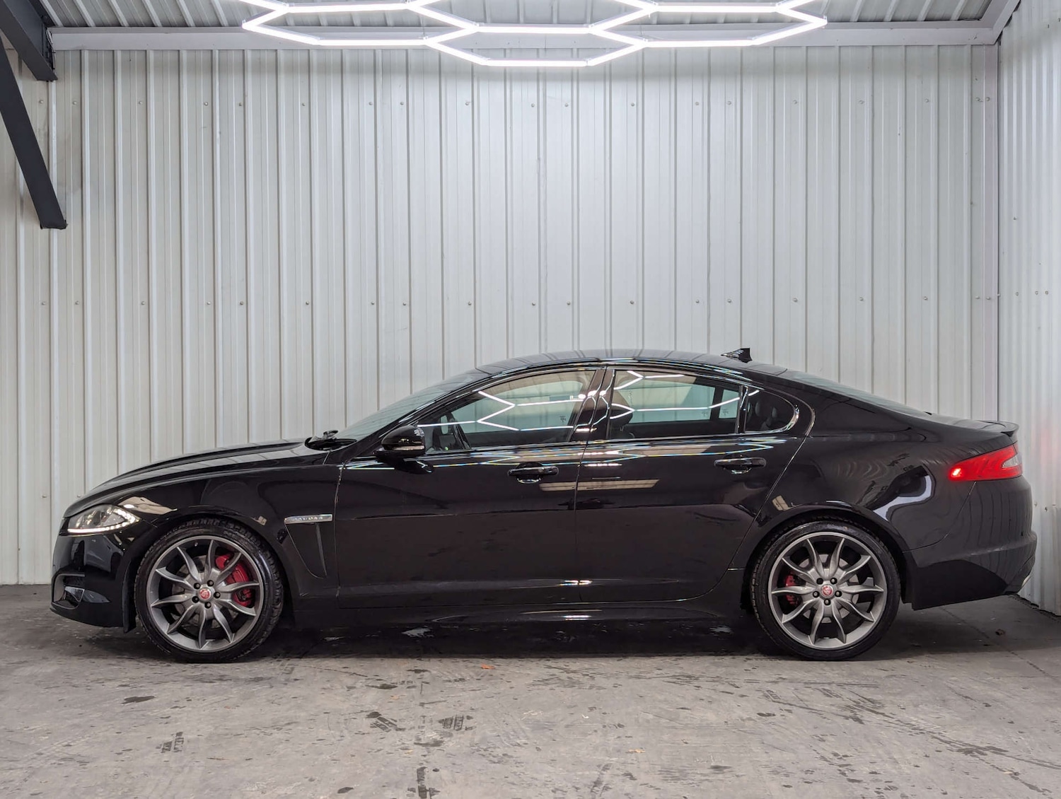 Used Jaguar XF 2014 for sale - 77044636: Photo 15