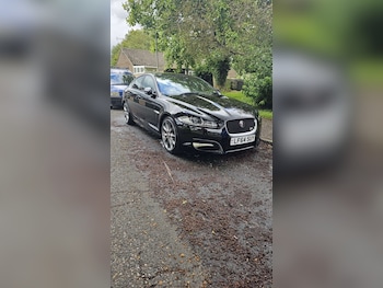 2014 - 3.0 XF S Premium Luxury V6 D Auto 4dr