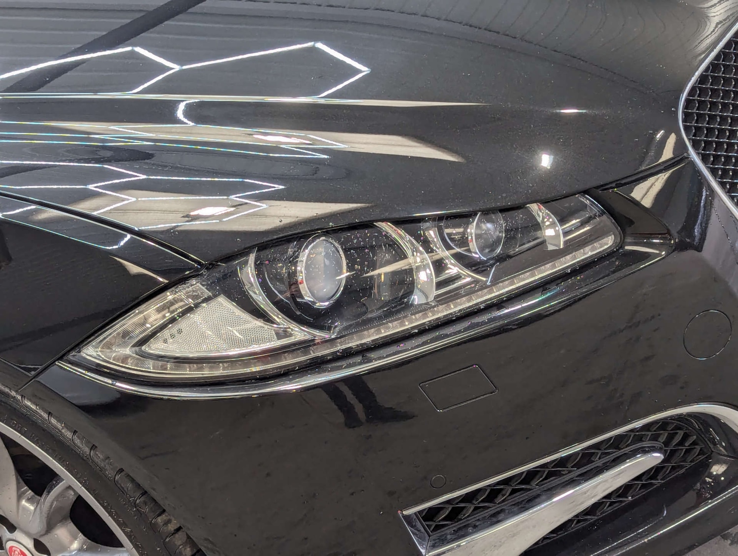 Used Jaguar XF 2014 for sale - 77044636: Photo 27