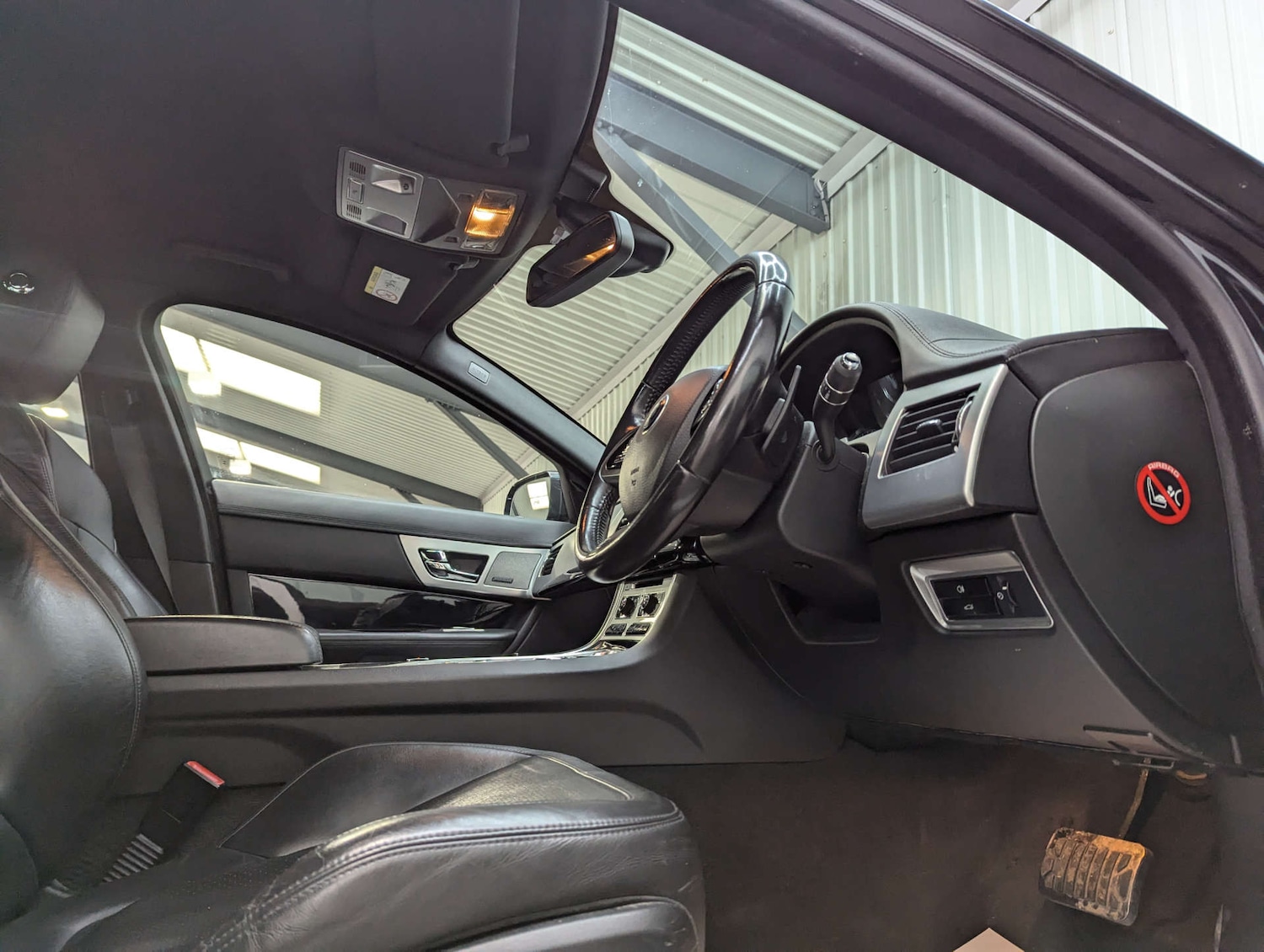 Used Jaguar XF 2014 for sale - 77044636: Photo 50