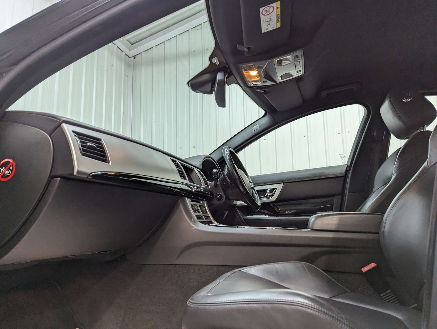 Used Jaguar XF 2014 for sale - 77044636: Photo 55