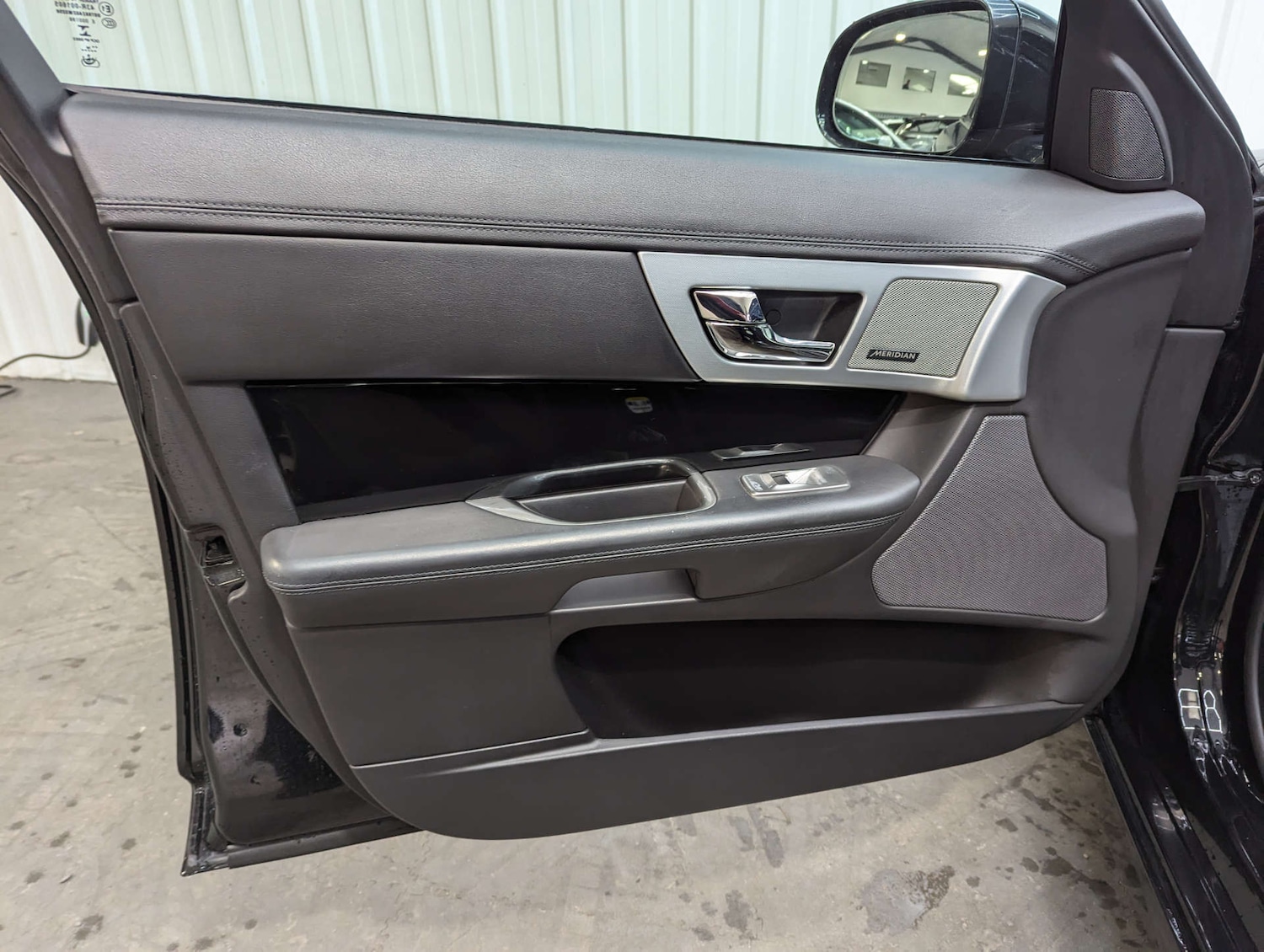 Used Jaguar XF 2014 for sale - 77044636: Photo 59