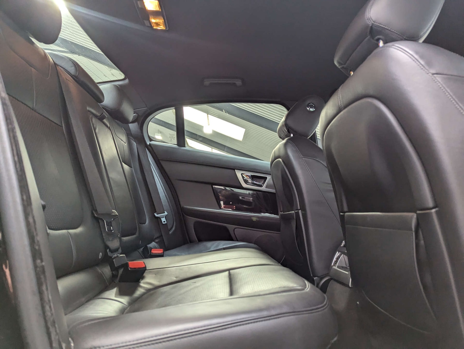 Used Jaguar XF 2014 for sale - 77044636: Photo 63