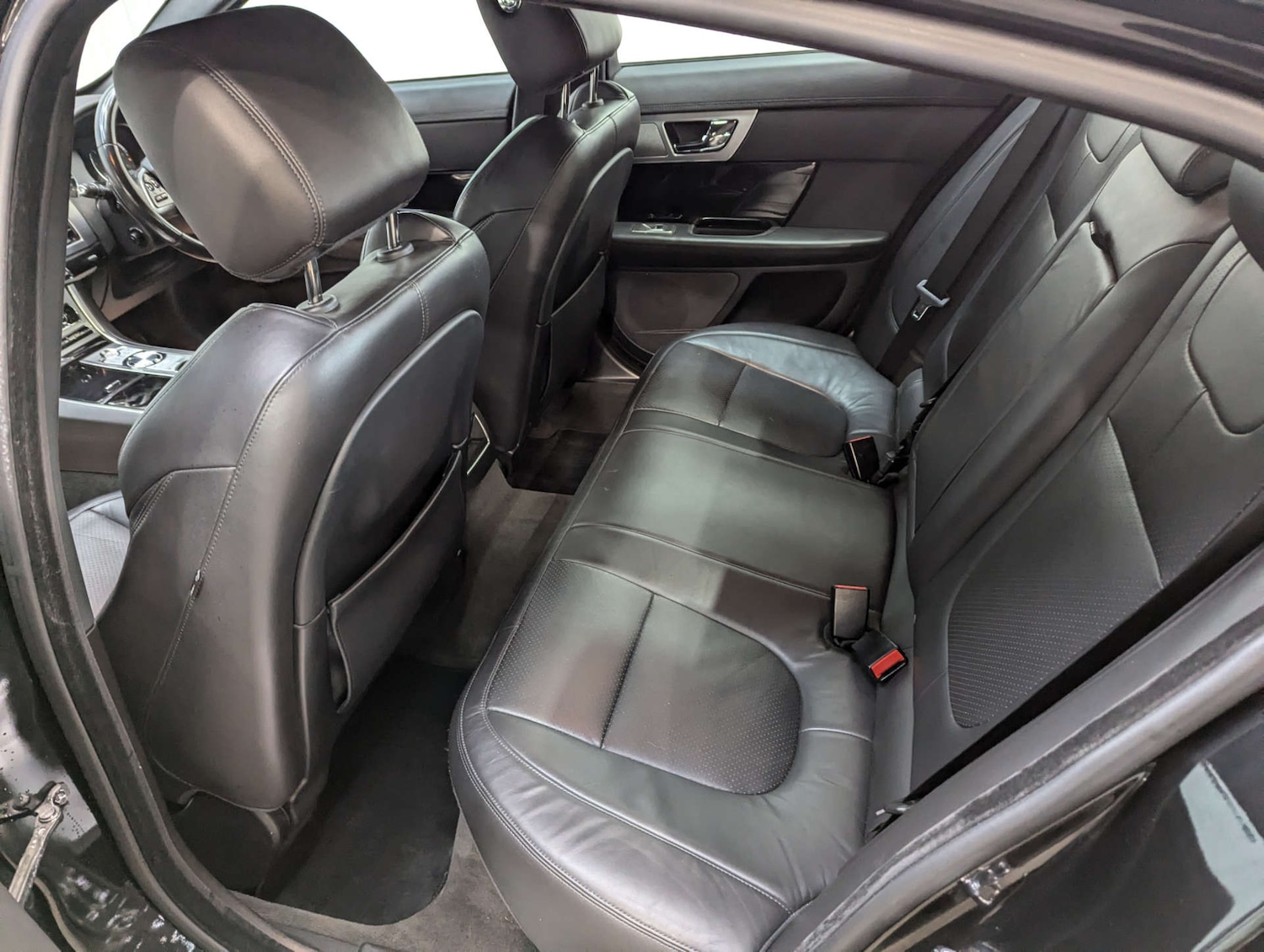 Used Jaguar XF 2014 for sale - 77044636: Photo 66