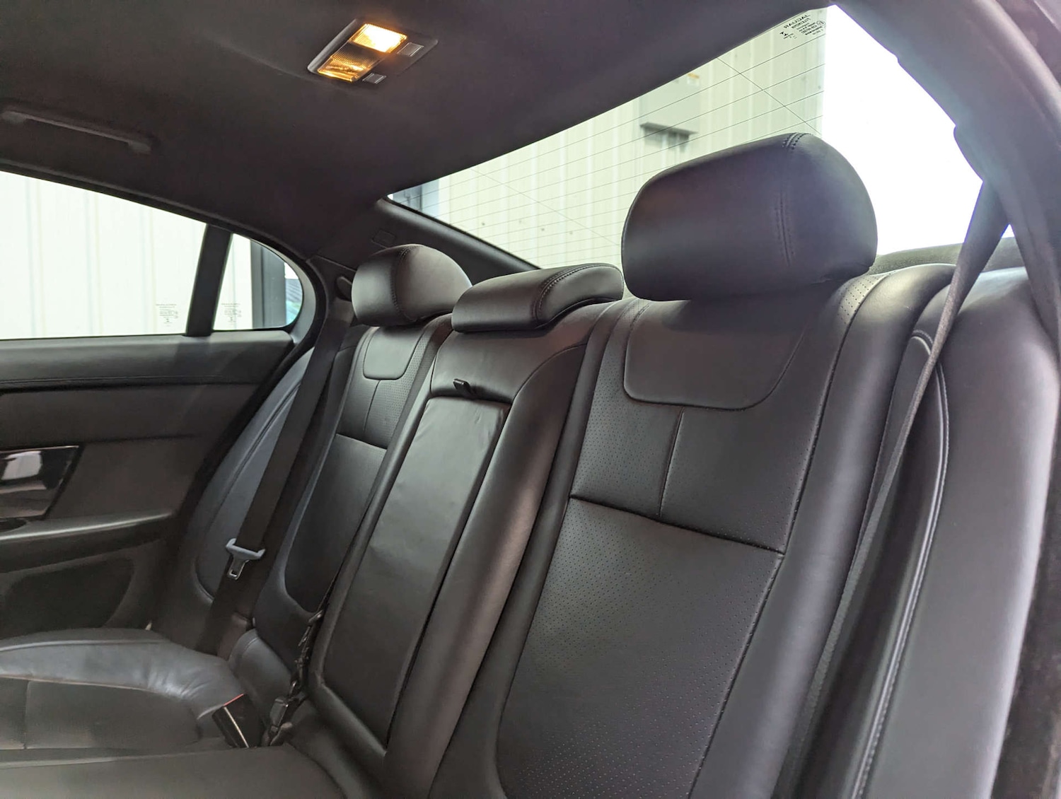 Used Jaguar XF 2014 for sale - 77044636: Photo 68