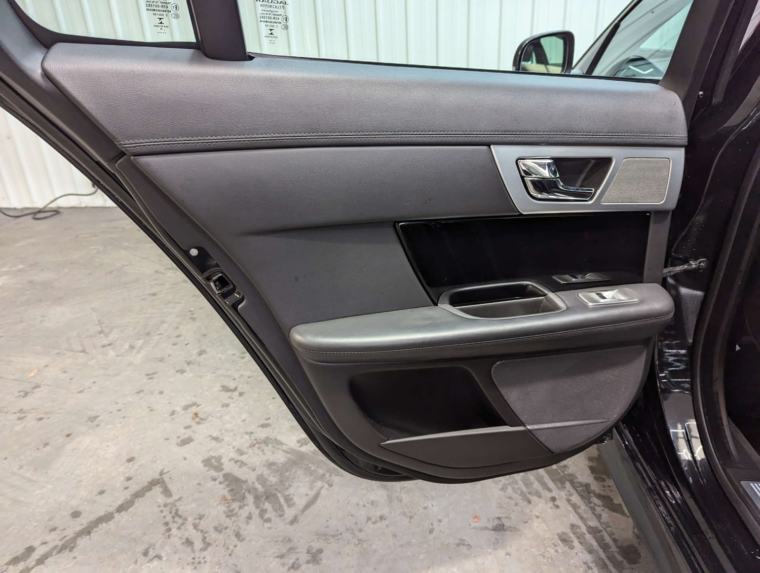 Used Jaguar XF 2014 for sale - 77044636: Photo 70