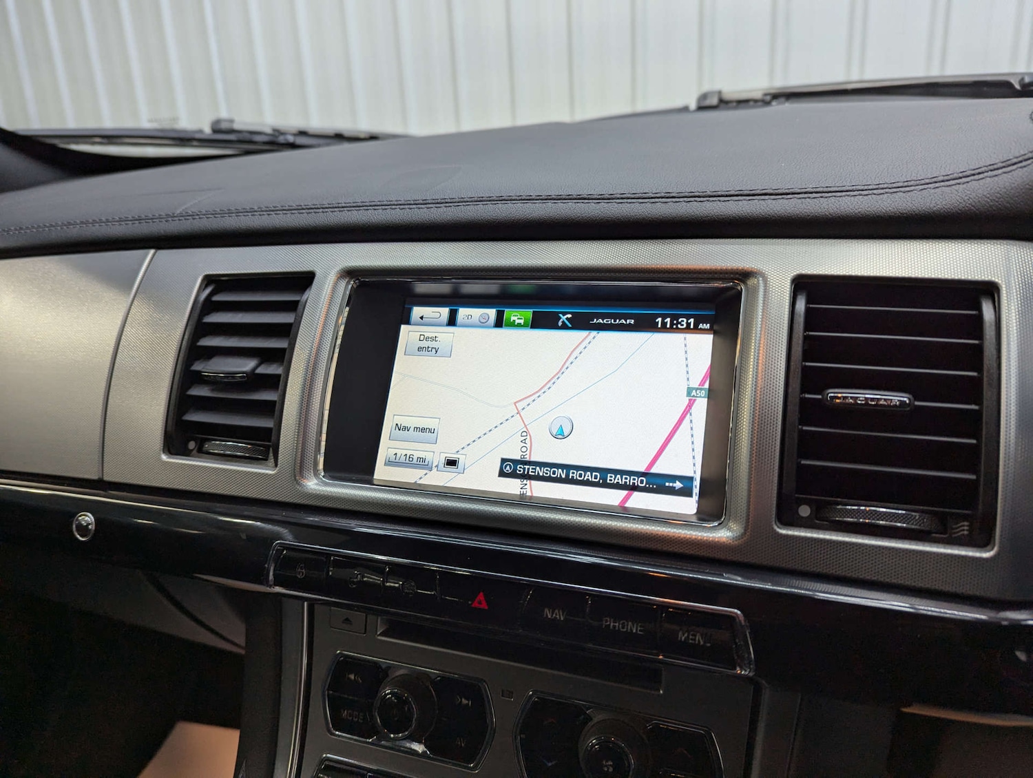 Used Jaguar XF 2014 for sale - 77044636: Photo 86