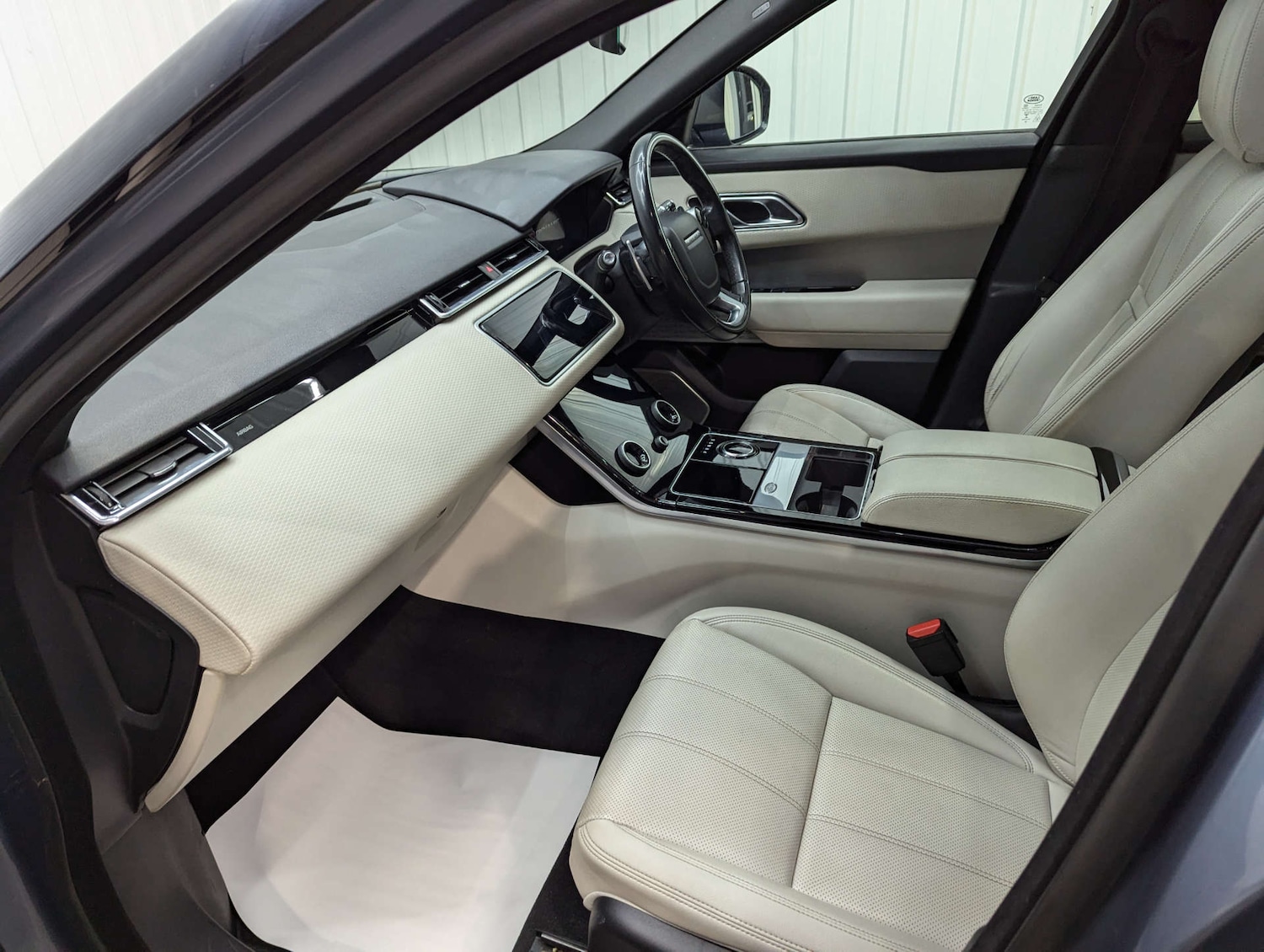 Used Land Rover Range Rover Velar 2018 for sale - 76748039: Photo 55