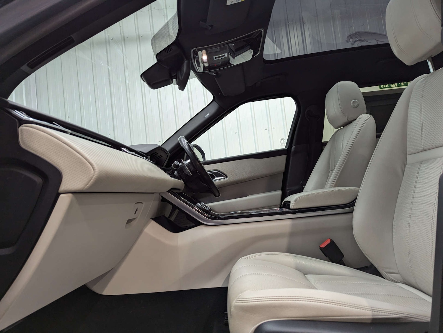 Used Land Rover Range Rover Velar 2018 for sale - 76748039: Photo 59