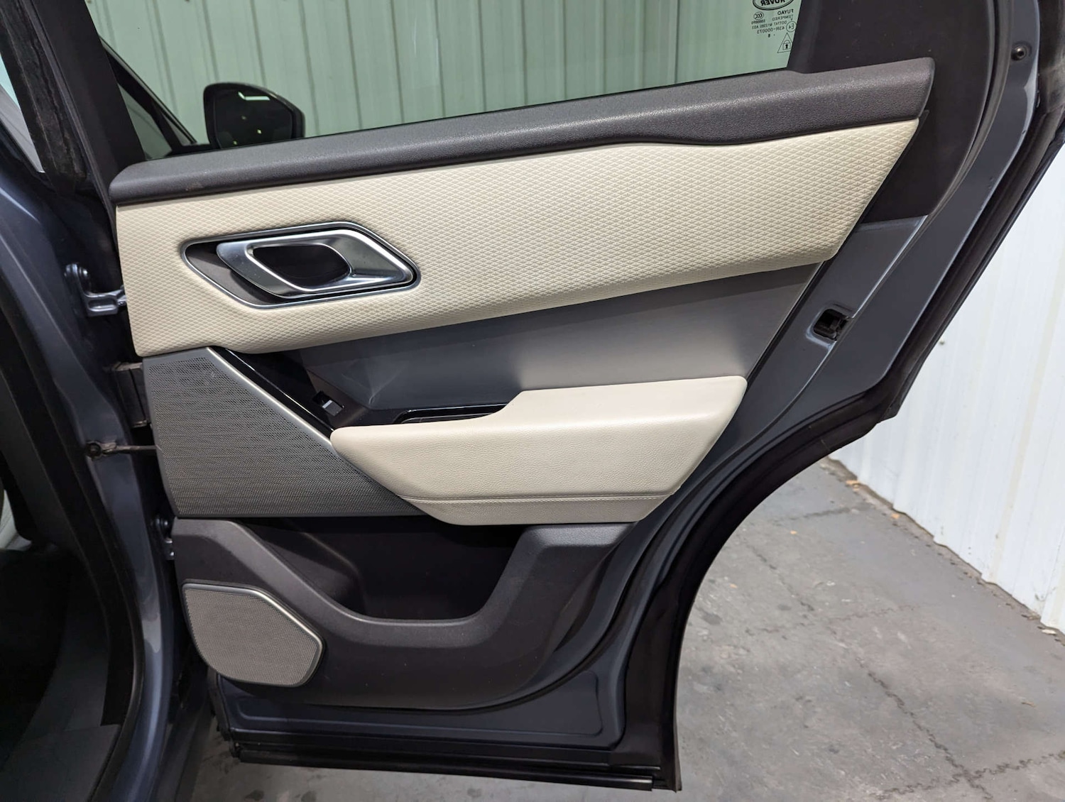 Used Land Rover Range Rover Velar 2018 for sale - 76748039: Photo 66