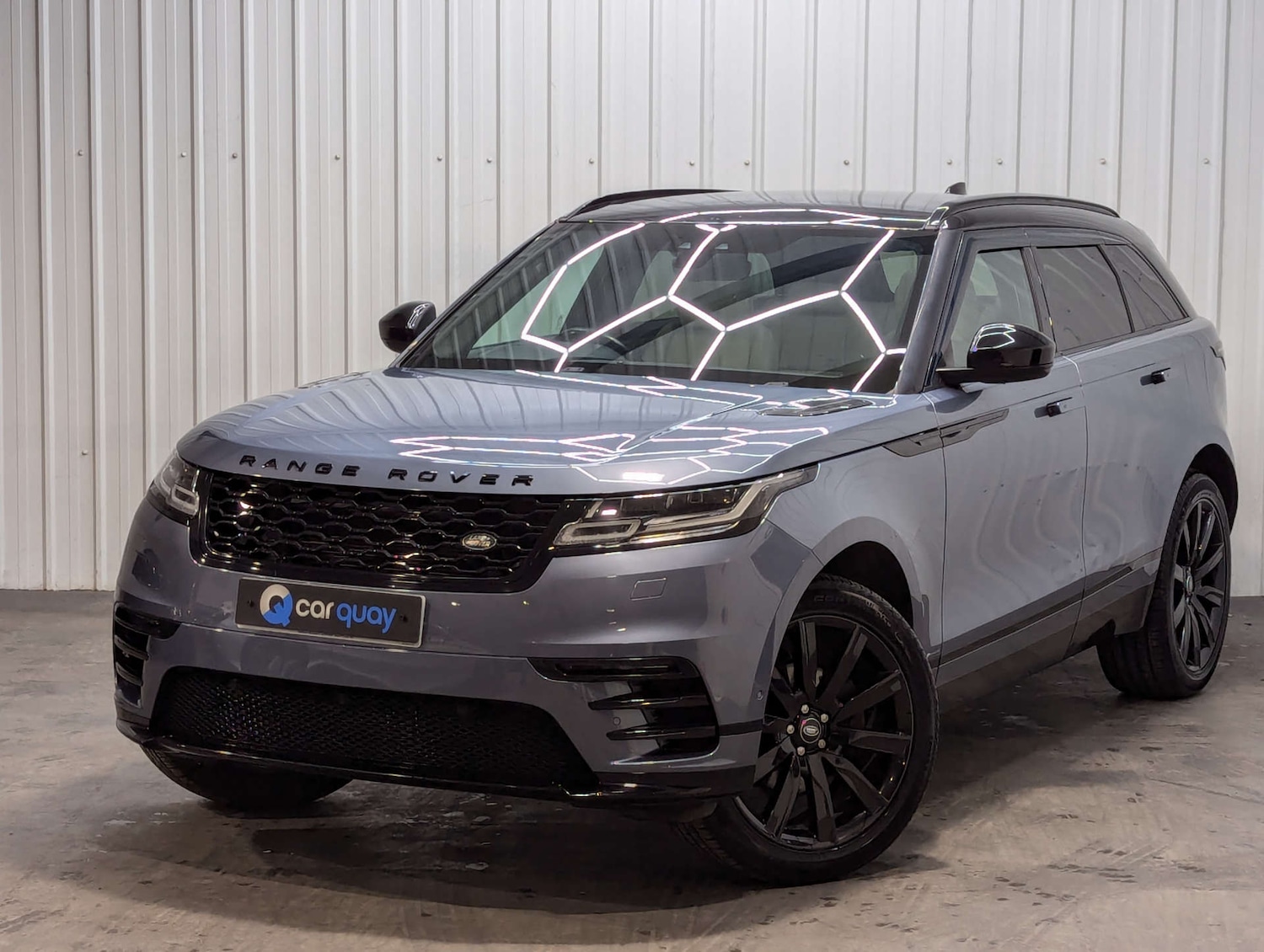 Used Land Rover Range Rover Velar 2018 for sale - 76748039: Photo 7