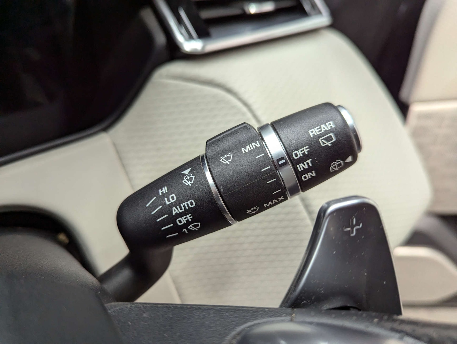 Used Land Rover Range Rover Velar 2018 for sale - 76748039: Photo 79